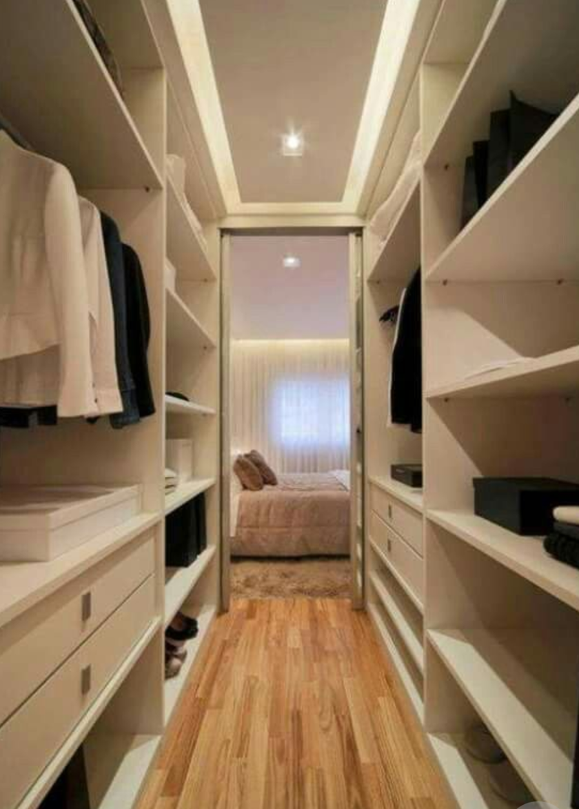 П-образная гардеробная комната в спальню Омск
